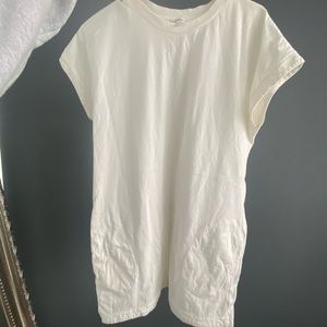 White community dress with pockets